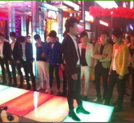 连云港深圳夜总会伴游模特雇用(深圳KTV模特雇用)