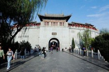 连云港洛阳旅游攻略(洛阳旅游攻略景点必去)