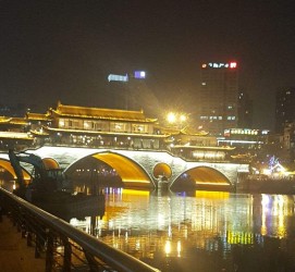 连云港成都游玩攻略(四川成都游玩攻略)