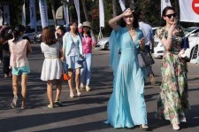 连云港上海商务伴游男雇用(上海雇用高端伴游一天20万)