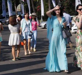连云港上海商务伴游男雇用(上海雇用高端伴游一天20万)