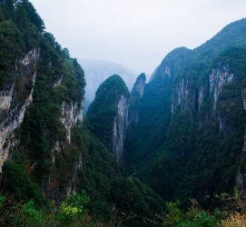 连云港伴游中国带你去湘西(湘西跟团旅游)
