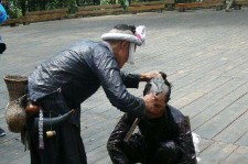连云港欲带老伴游遍中国(带着老伴去旅游)