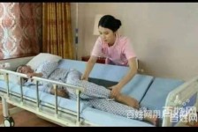 连云港郑州陪护工伴游司机雇用(郑州陪护工伴游司机雇用德律风)