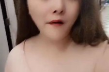 连云港美院系花兼职死商务模特(美院系花兼职商务模特第2部一边看球一边玩)
