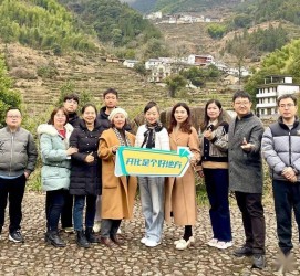 连云港商务伴游招聘 潮声丨百万年薪聘导游 浙江一座县城的“千金买马”记