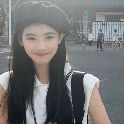 连云港商务伴游带客户去看海豚表演