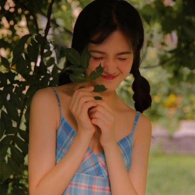 连云港伴游女生柳如烟的资料