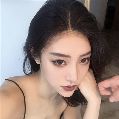 连云港伴游女生寒莱的资料