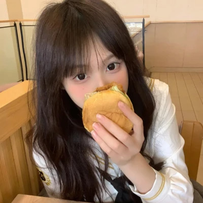 连云港伴游女生李心怡的资料