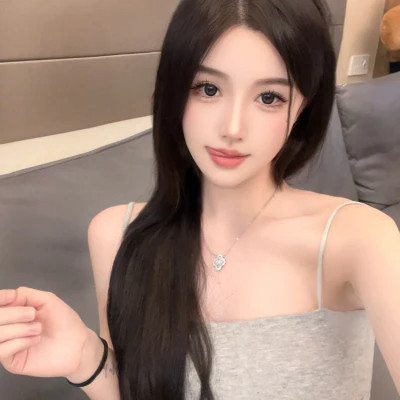 连云港伴游女生陈梦琪的资料