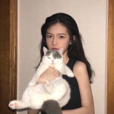 连云港伴游女生杨芃寒的资料