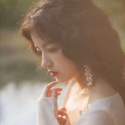 连云港伴游女生雷花蕊的资料