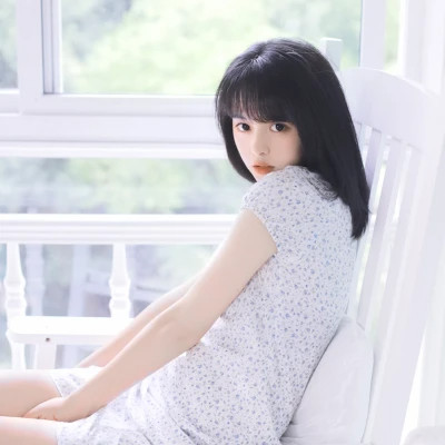 连云港伴游女生刘聪的资料