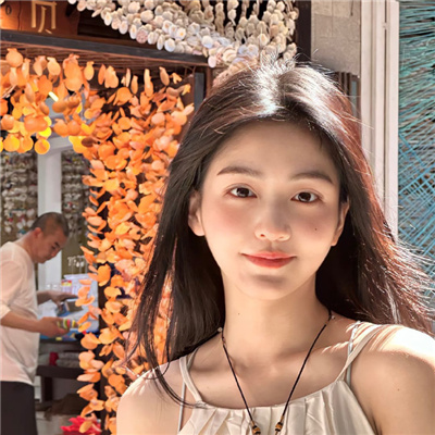 连云港伴游女生张墨墨的资料