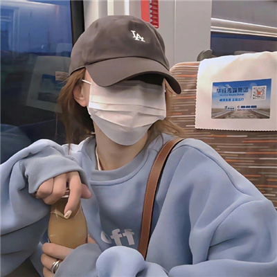 连云港伴游女生钟离镜心的资料