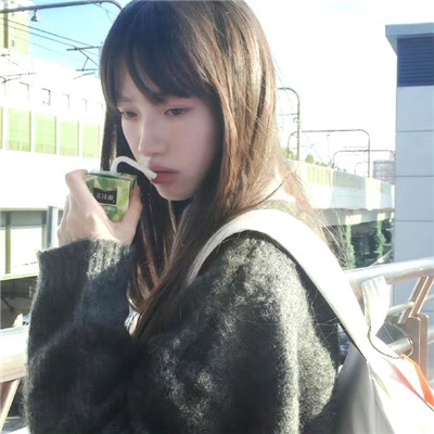 连云港伴游女生沈清荷的资料