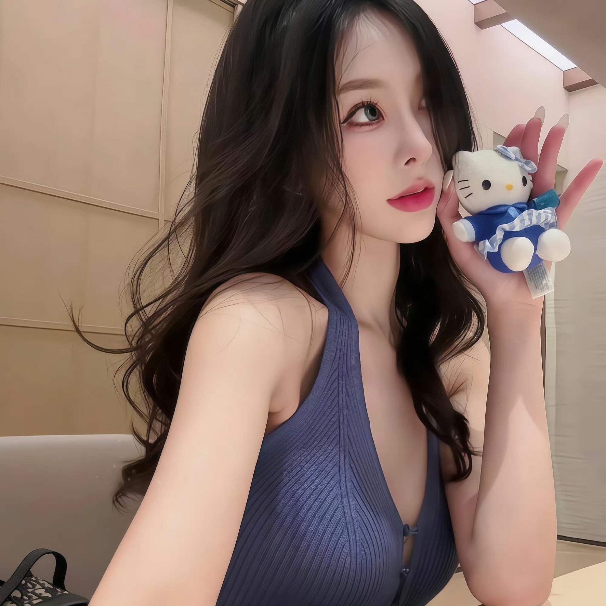 连云港伴游女生鹿小婷的资料