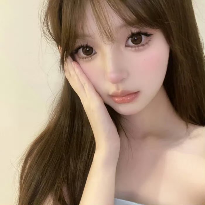 连云港伴游女生星晚的资料