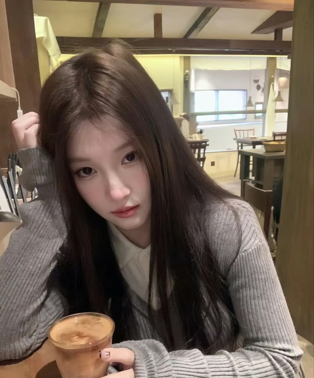 连云港伴游女生 | 柚子🍐的资料